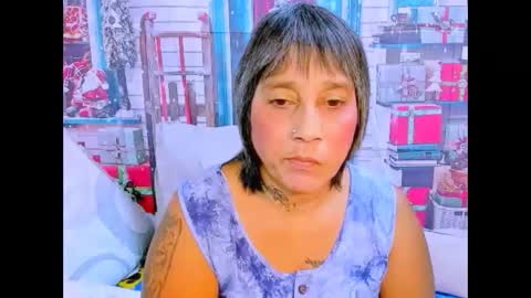 Snapshot of indianroxy27 chatting on December 18, 2025, 7:47 am indianroxy27 online show from December 18, 2025, 7:47 am