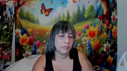 indianroxy27 online show from May 20, 2026, 6:14 pm
