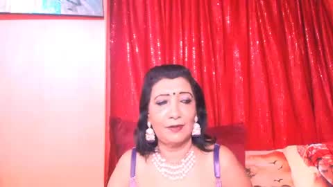 Snapshot of indiansarika65 chatting on June 17, 2026, 4:08 pm indiansarika65 online show from June 17, 2026, 4:08 pm