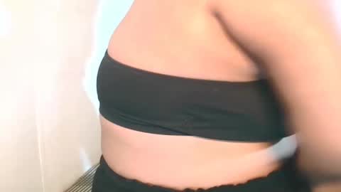 goddess online show from February 18, 2025, 6:26 am