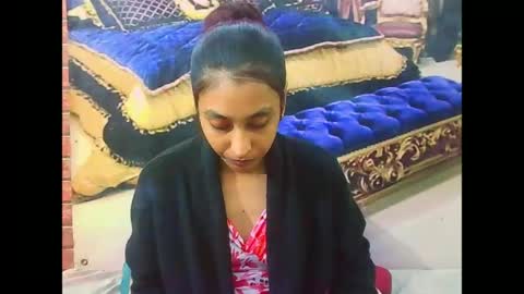 Snapshot of indiansexybutt4u2luv chatting on June 29, 2026, 5:03 am indiansexybutt4u2luv online show from June 29, 2026, 5:03 am