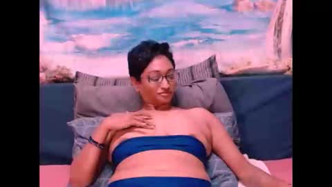 Snapshot of indianspicy69 chatting on December 13, 2024, 4:54 am Shreya online show from December 13, 2024, 4:54 am