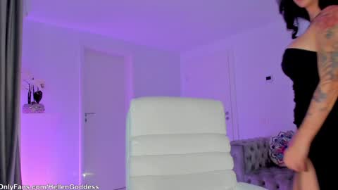 Snapshot of indiansweety chatting on October 25, 2025, 2:13 pm Hellen online show from October 25, 2025, 2:13 pm