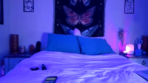 Snapshot of indigobay chatting on February 5, 2026, 5:23 am Indigo Bay online show from February 5, 2026, 5:23 am