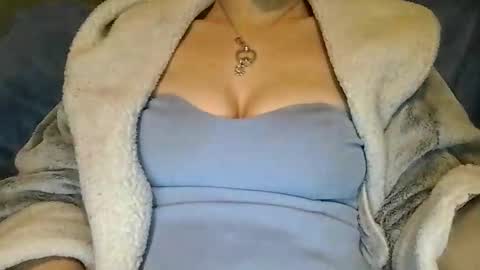 Indigorayney online show from February 2, 2026, 10:30 pm