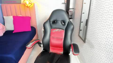   online show from February 27, 2026, 7:36 pm