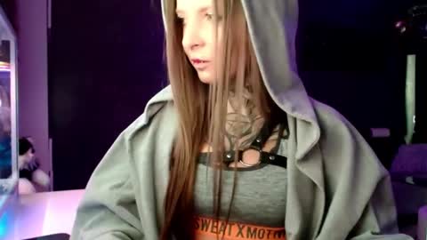 InesDesire online show from February 16, 2025, 8:10 am