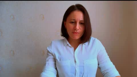 Snapshot of inessa_beauty chatting on June 26, 2026, 1:26 pm Inessa online show from June 26, 2026, 1:26 pm