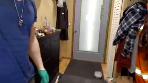 Snapshot of info_chat chatting on December 14, 2025, 8:57 pm sir. Grummps online show from December 14, 2025, 8:57 pm