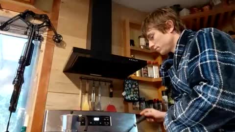 Snapshot of info_chat chatting on February 22, 2026, 5:55 pm sir. Grummps online show from February 22, 2026, 5:55 pm