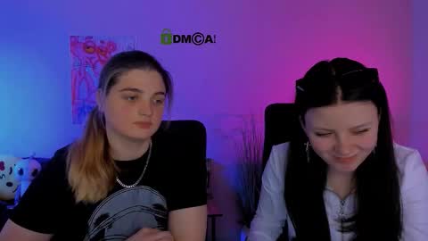 inga_gree online show from December 3, 2025, 7:56 pm