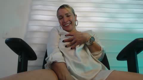            online show from March 5, 2025, 1:50 pm