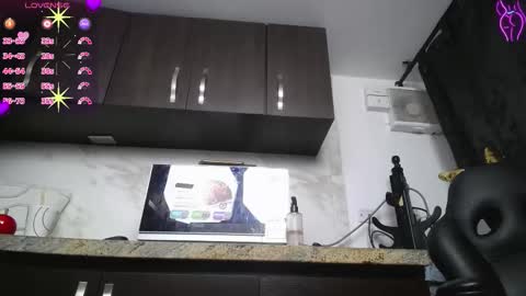 Iniya online show from September 30, 2025, 8:25 pm