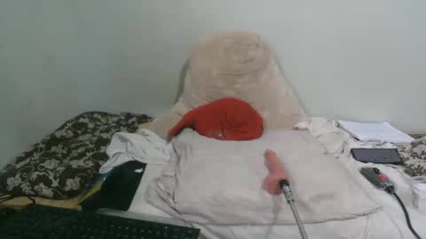 ink brunette online show from January 27, 2025, 6:52 pm