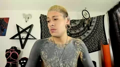 Dani  online show from October 5, 2025, 6:50 pm