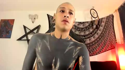 Dani  online show from November 30, 2025, 8:51 am