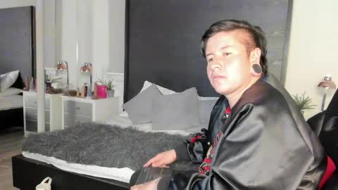Snapshot of inkedsinners_ chatting on May 17, 2026, 11:23 pm inkedsinners_ online show from May 17, 2026, 11:23 pm