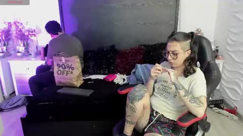 Snapshot of inkedsinners_ chatting on June 18, 2026, 11:03 am inkedsinners_ online show from June 18, 2026, 11:03 am