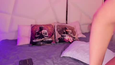 Indra online show from March 18, 2026, 3:53 am