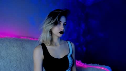 Snapshot of inner_light___ chatting on January 18, 2025, 3:59 pm Venera online show from January 18, 2025, 3:59 pm