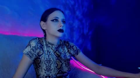 Snapshot of inner_light___ chatting on February 9, 2025, 5:54 pm Venera online show from February 9, 2025, 5:54 pm