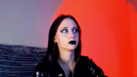 Snapshot of inner_light___ chatting on February 1, 2026, 3:32 pm Venera online show from February 1, 2026, 3:32 pm