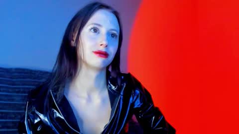 Snapshot of inner_light___ chatting on March 15, 2026, 4:02 pm Venera online show from March 15, 2026, 4:02 pm