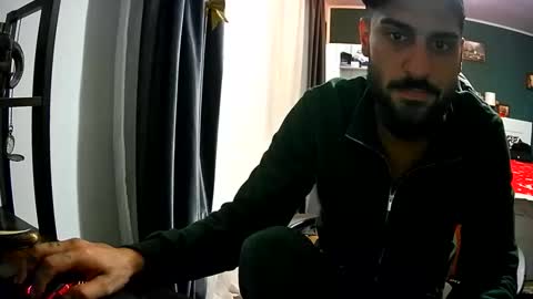 Innes online show from October 22, 2025, 5:02 pm