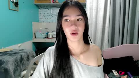 Reign online show from April 5, 2026, 6:49 pm