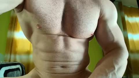 insanephisique online show from November 13, 2025, 8:02 am