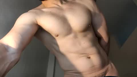 INSTAGRAM  camilodlx online show from April 18, 2026, 3:27 pm