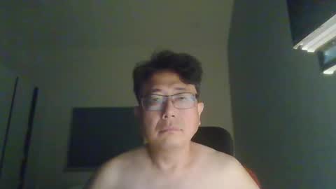 insuclee197641 online show from May 27, 2026, 2:03 pm