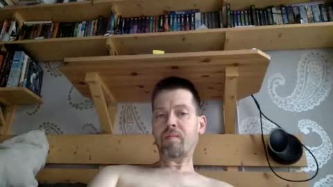 Snapshot of interestedhun chatting on December 4, 2024, 3:21 pm InterestedHun online show from December 4, 2024, 3:21 pm