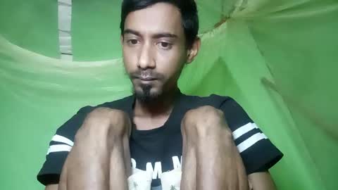 Snapshot of interne8famous chatting on January 12, 2026, 11:04 am interne8famous online show from January 12, 2026, 11:04 am