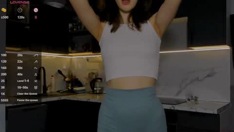 Snapshot of internetsexplorer chatting on December 20, 2024, 11:16 pm Bernadette  Join  online show from December 20, 2024, 11:16 pm