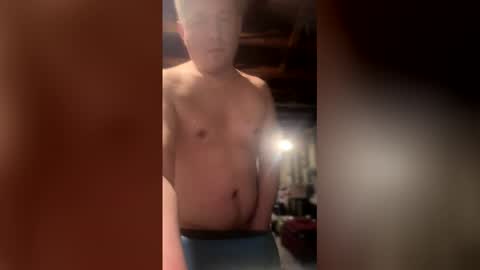 intostuff69 online show from March 8, 2026, 5:22 am