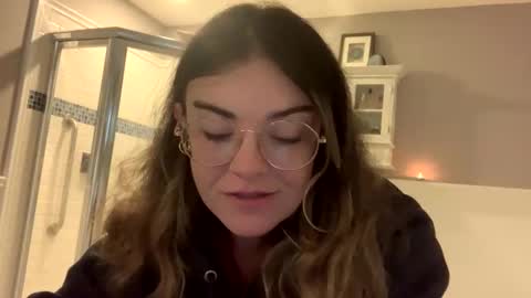 Snapshot of intothewoodswego chatting on September 28, 2025, 1:38 pm IntoTheWoodsWeGo online show from September 28, 2025, 1:38 pm