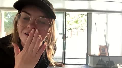 Snapshot of intothewoodswego chatting on October 1, 2025, 8:37 pm IntoTheWoodsWeGo online show from October 1, 2025, 8:37 pm