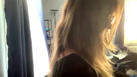 Snapshot of intothewoodswego chatting on October 4, 2025, 8:40 pm IntoTheWoodsWeGo online show from October 4, 2025, 8:40 pm