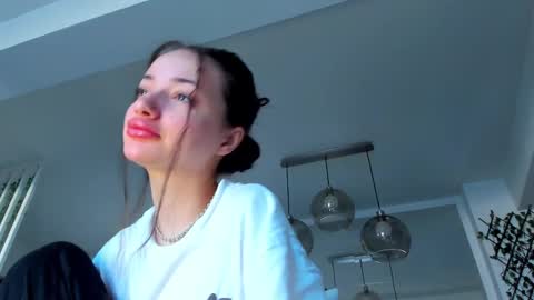 Ir s room online show from March 5, 2025, 6:01 am