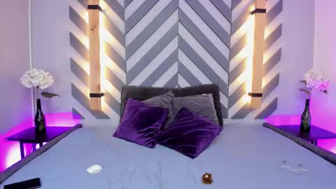 Snapshot of iriis_rosse chatting on September 9, 2025, 3:00 pm Iris Rosse online show from September 9, 2025, 3:00 pm