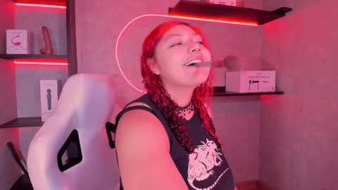 Snapshot of iriisfeitan chatting on November 19, 2025, 9:53 am iriisfeitan online show from November 19, 2025, 9:53 am