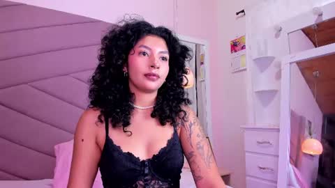 Iris Licht online show from July 7, 2026, 2:32 pm