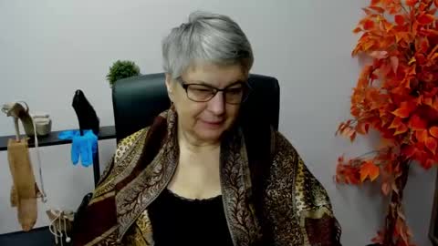 Snapshot of iris_xdesire chatting on January 21, 2025, 7:15 am I R I S online show from January 21, 2025, 7:15 am