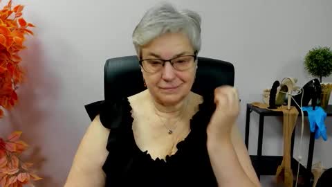 I R I S online show from October 30, 2025, 7:21 am