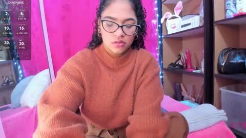 Snapshot of iriss_25 chatting on February 9, 2025, 3:43 am iris online show from February 9, 2025, 3:43 am