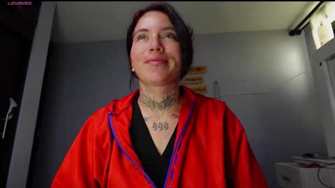 iriss_cardenas online show from October 10, 2025, 11:31 am