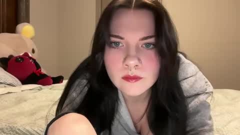 irissweets online show from September 25, 2025, 1:20 am