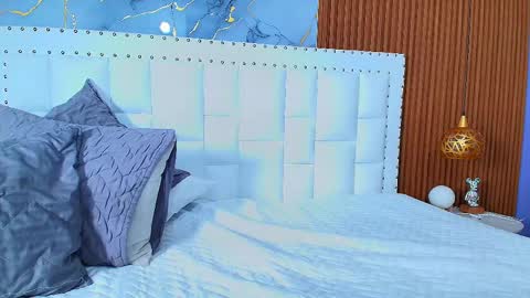 Snapshot of irresistiblemilf chatting on February 19, 2025, 3:16 pm Sandy  online show from February 19, 2025, 3:16 pm