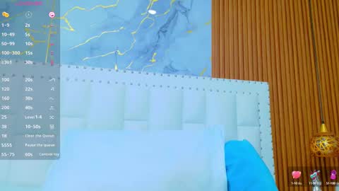 Snapshot of irresistiblemilf chatting on September 17, 2025, 12:40 pm Sandy  online show from September 17, 2025, 12:40 pm
